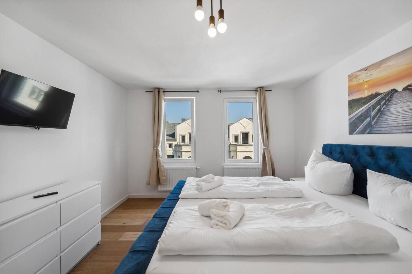 Infinity Stay Ferienapartments Rheinstrasse ヴィルヘルムスハーフェン エクステリア 写真